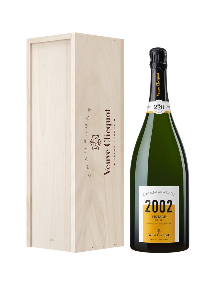 VEUVE CLICQUOT VINTAGE 2002 3l Dárkové balení 12% obj.