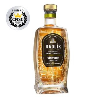 Radlík Vínovice dubový sud 0,5l 43% - 1