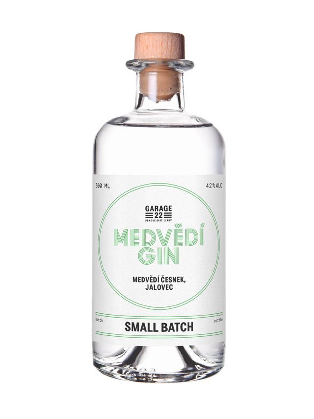 Garage 22 Medvědí Gin 42% 0,5 l