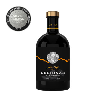 Anton Kaapl LEGIONÄR na meruňkách 38% 0,7 l