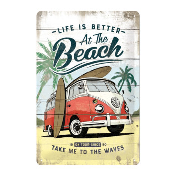 Plechová cedule: VW Life is Better at the Beach - 30x20 cm