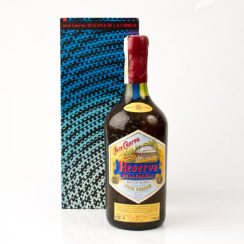 Jose Cuervo Reserva Familia 0,75l 40% - 1