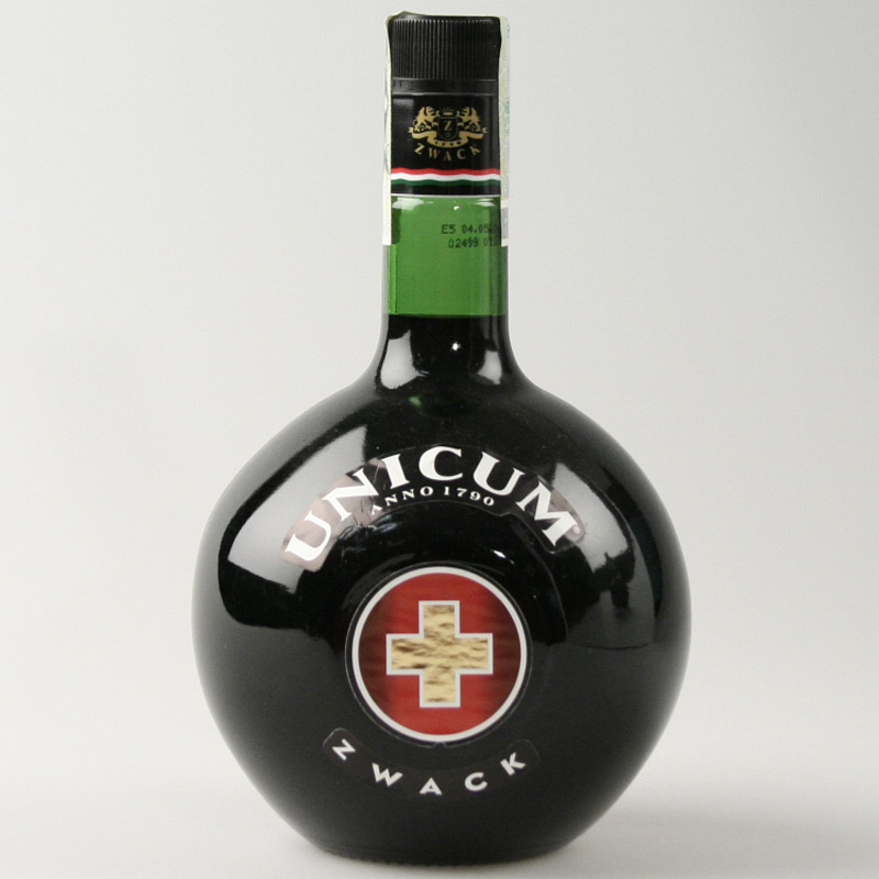 Zwack Unicum 40% 1 l (holá láhev)