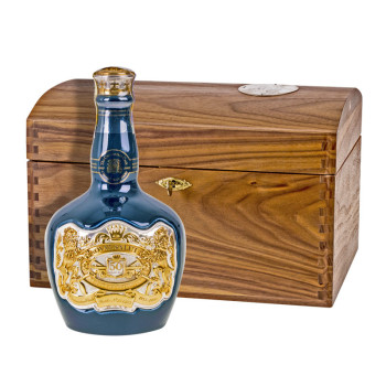 Chivas Royal Salute 50Y 0,7L 40% - 1