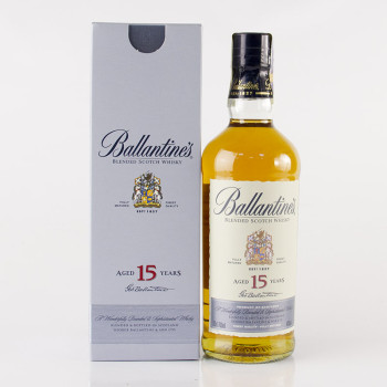 Ballantines 15Y 0,7l 40% - 1